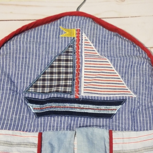 Diaper holder with sailboat - Picture 3 of 3
